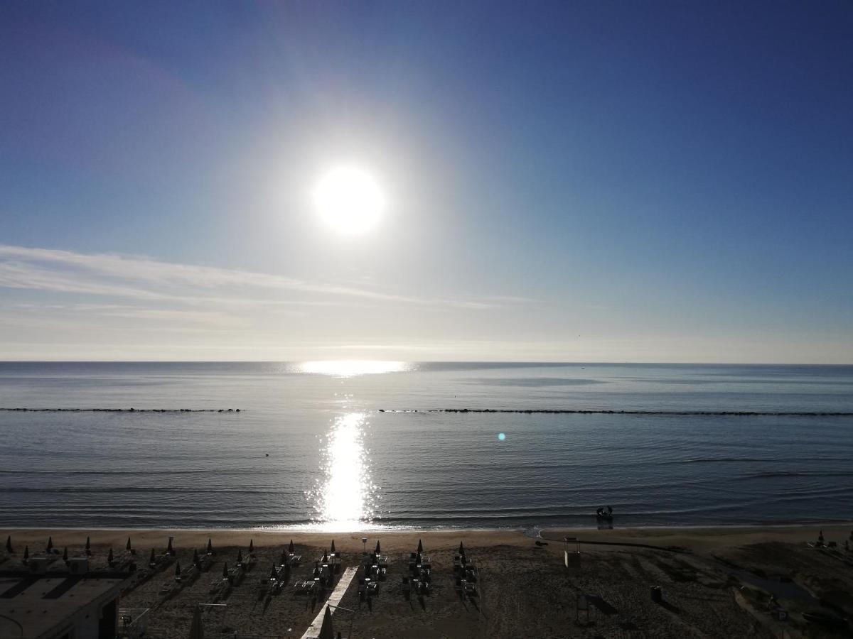 Apartament Attico Fronte Mare Martinsicuro Zewnętrze zdjęcie