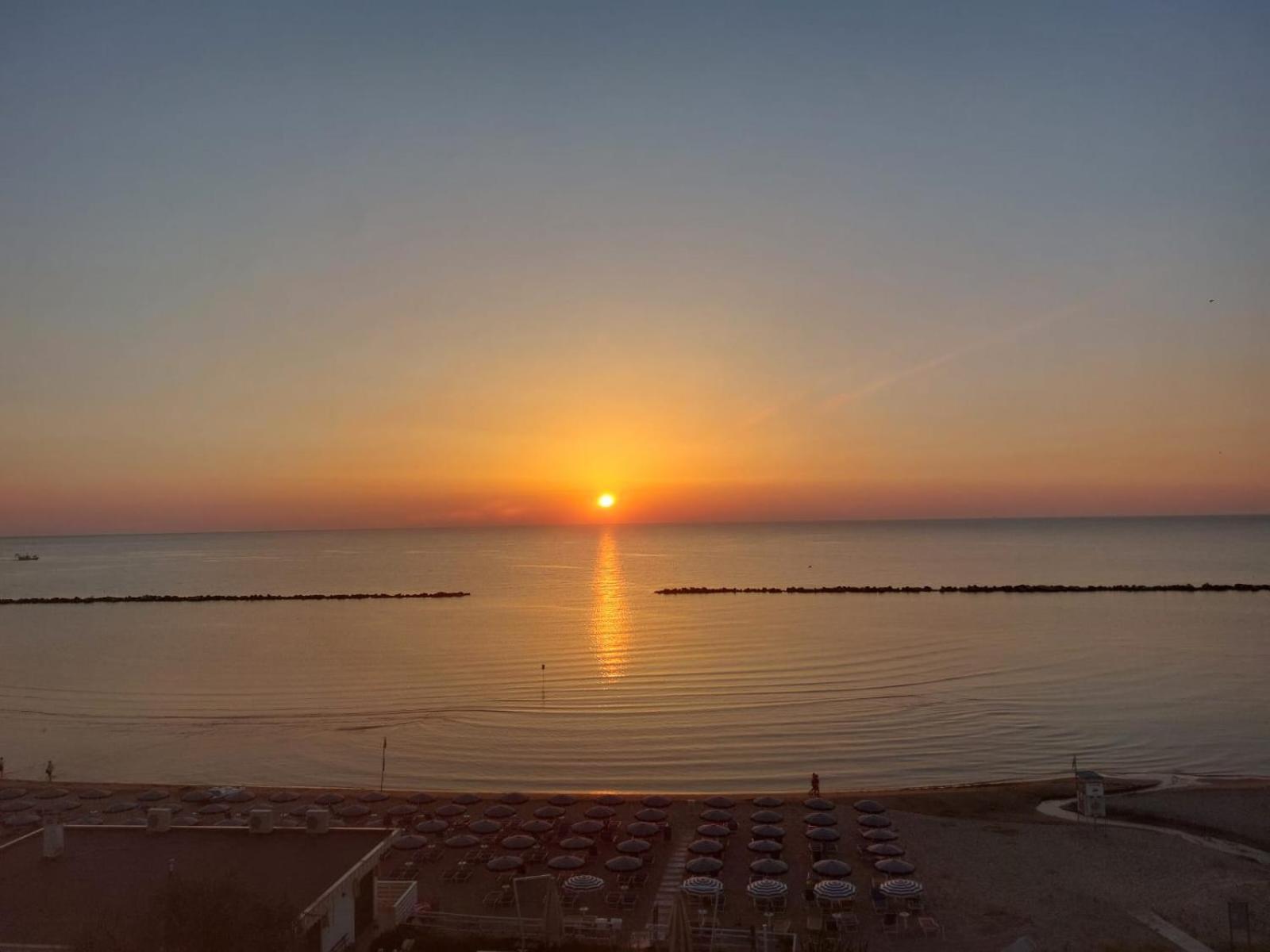 Apartament Attico Fronte Mare Martinsicuro Zewnętrze zdjęcie